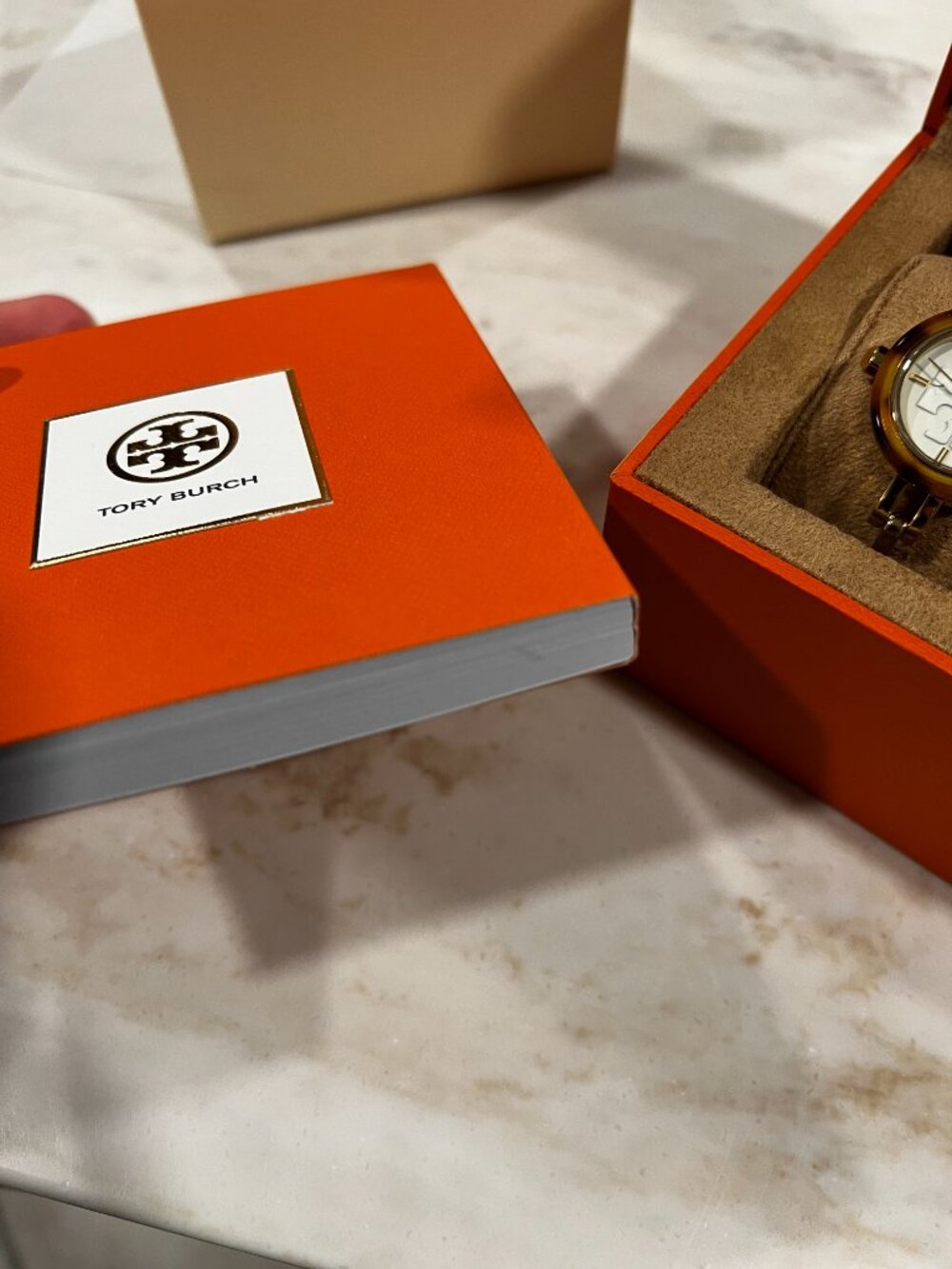 NEW Tory Burch Gigi Gold Bangle Watch Interchangeable Bezel Set TBW2100 Box - Picture 9 of 14